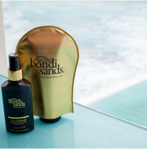 Bondi Sands Glove for smooth skin and avoid itchy legs